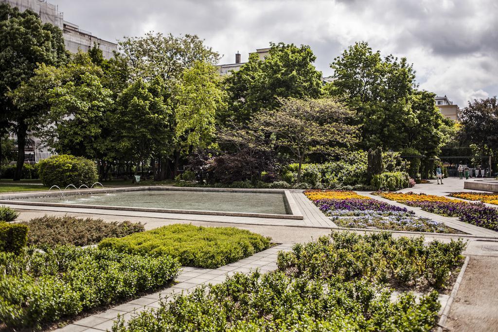 Small Paris Апартаменти Будапешт